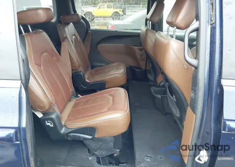 2017 Chrysler Pacifica Limited z USA, uszkodzony, nr VIN 2C4RC1GG7HR513481